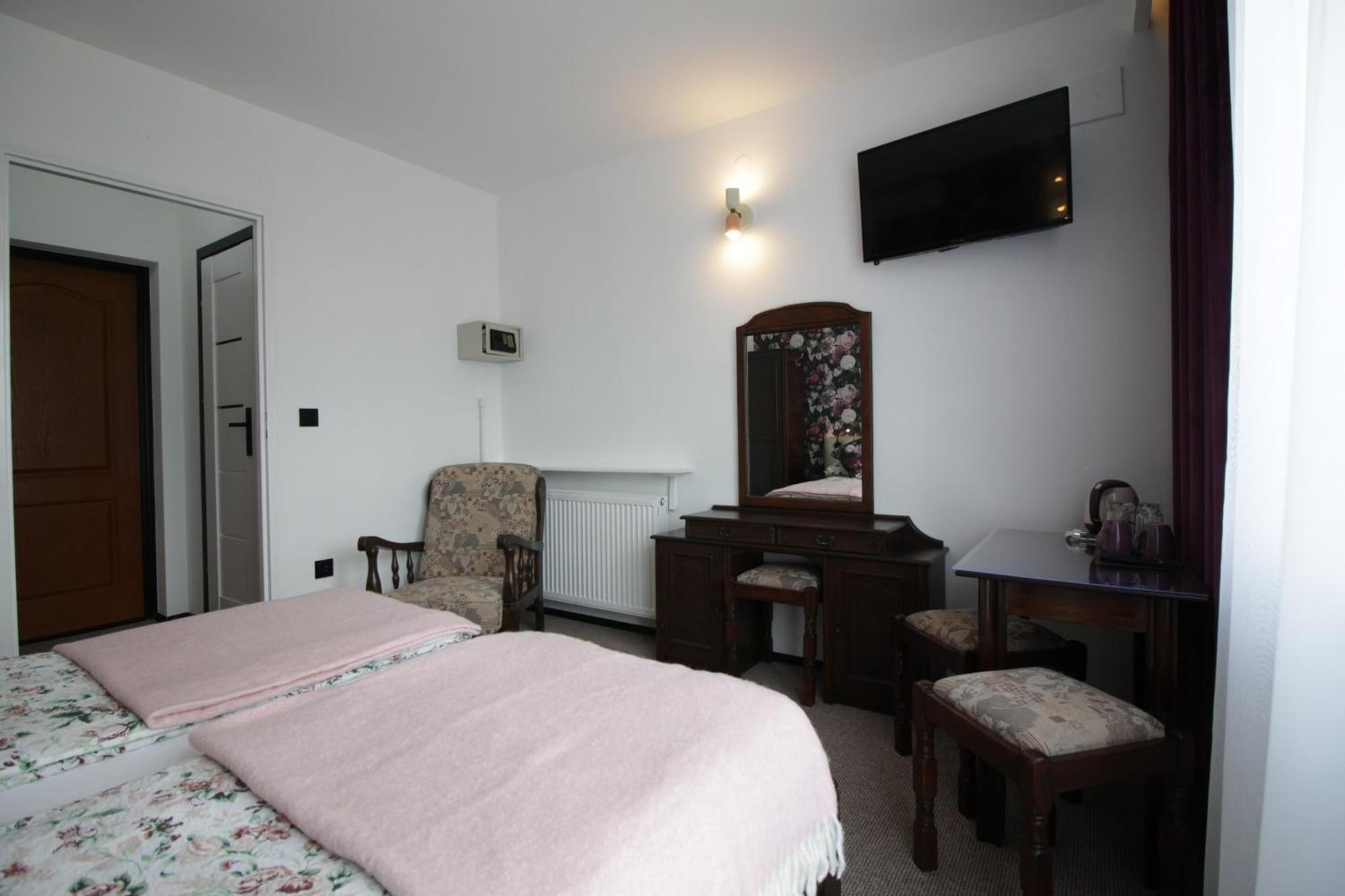 Motel Na Zbojeckiej Skawa Exteriér fotografie