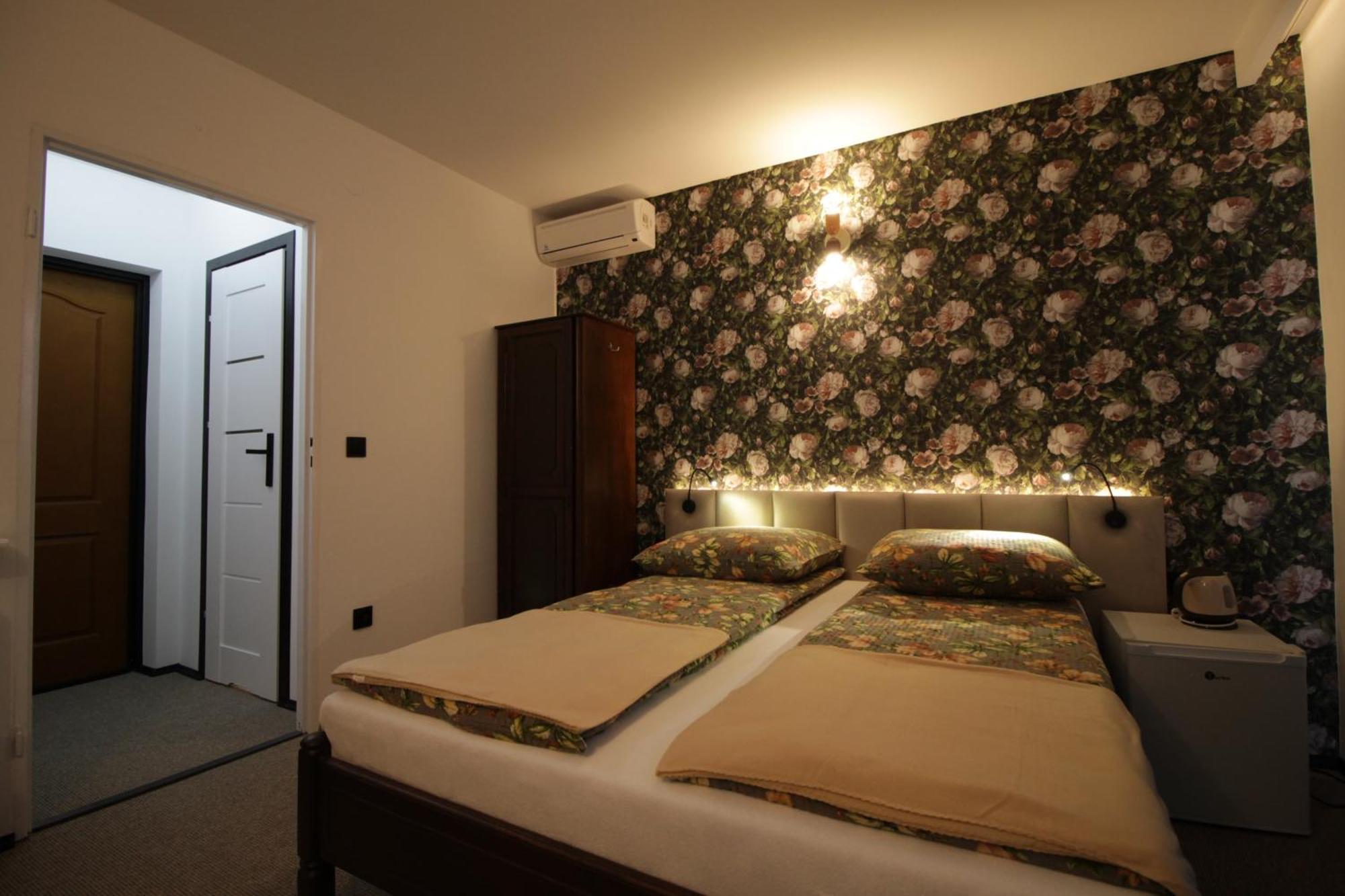 Motel Na Zbojeckiej Skawa Exteriér fotografie